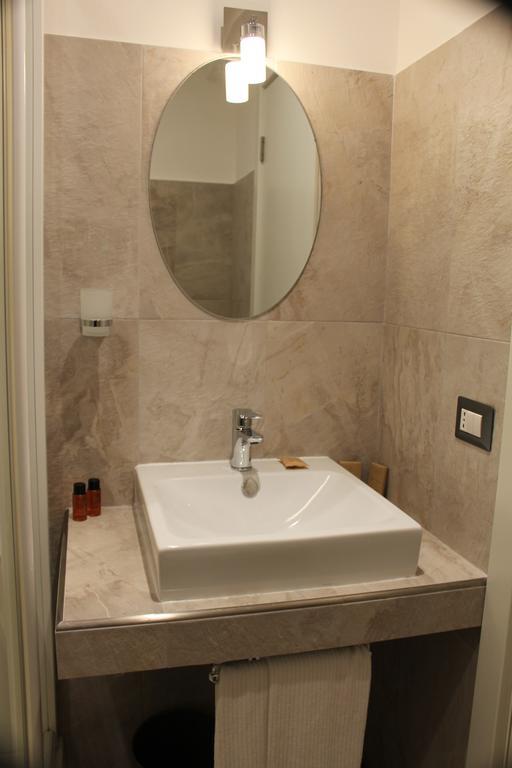 Piazza Del Popolo Rooms Roma Oda fotoğraf